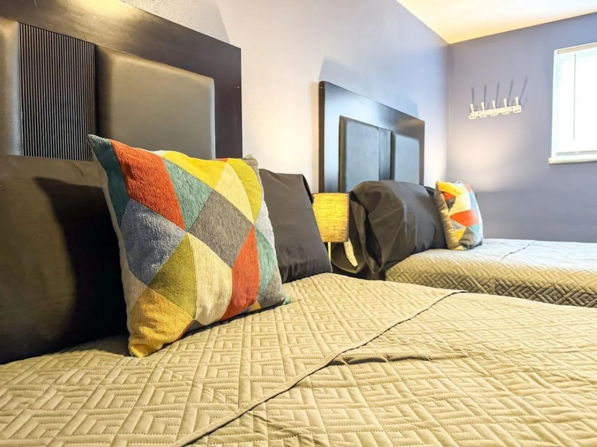 8 Large Apartments With 12 Bedrooms And Parking And Wifi Pittsburgh Casa vacanze