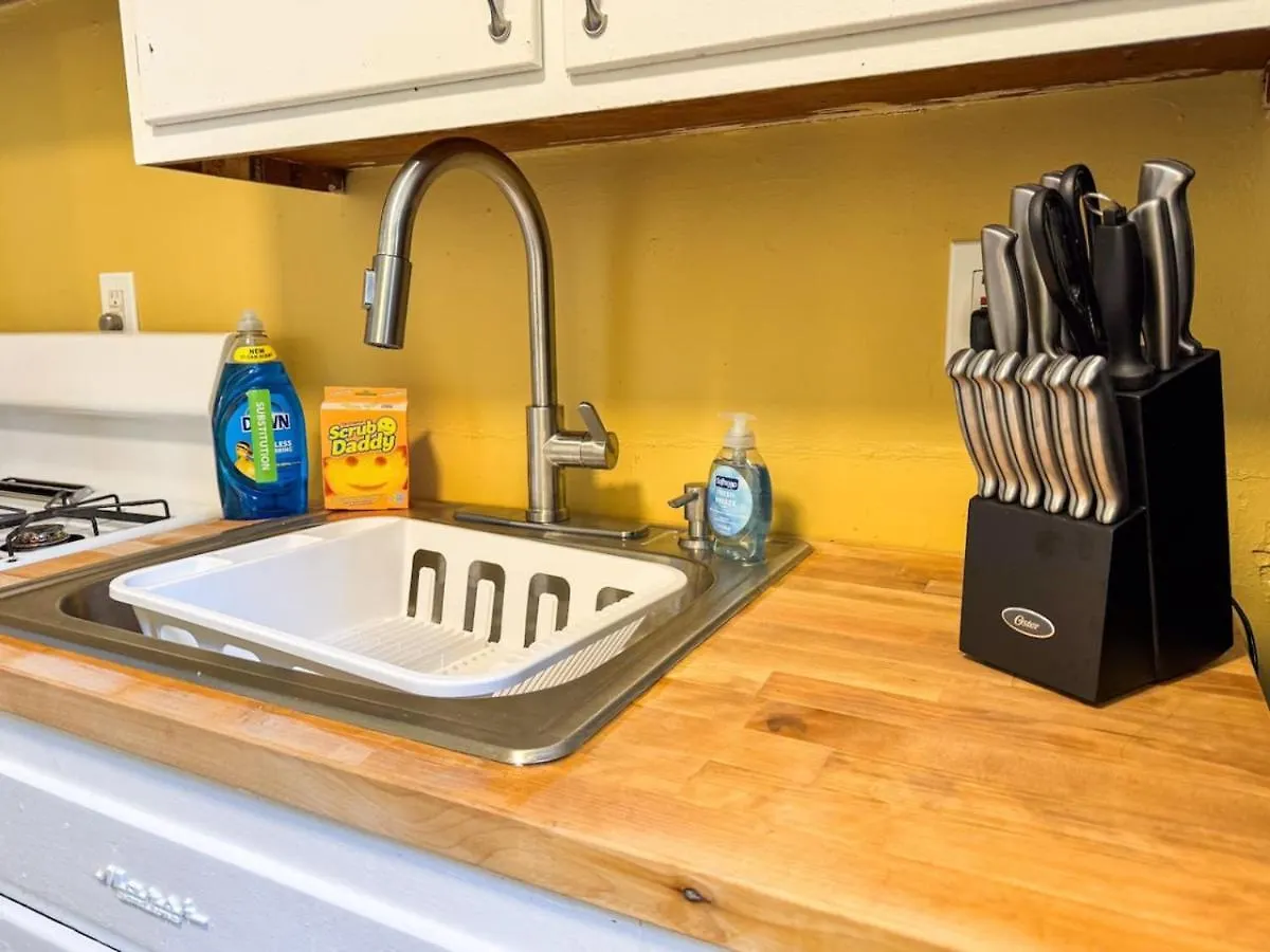 8 Large Apartments With 12 Bedrooms And Parking And Wifi Pittsburgh Casa vacanze