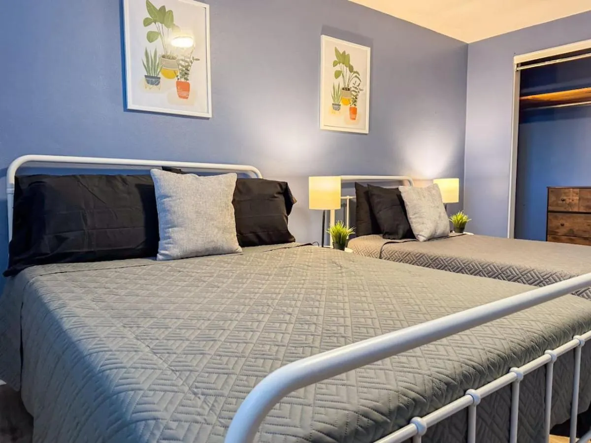 8 Large Apartments With 12 Bedrooms And Parking And Wifi Pittsburgh Casa vacanze